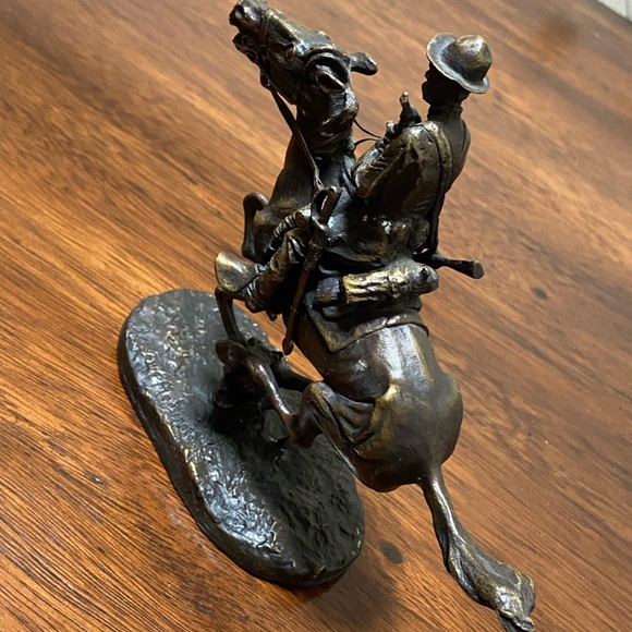 Trooper of the Plains by Frederic Remington Pure Bronze Collectible Sculpture - Picture 4 of 12